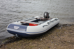 Лодка «ФЛАГМАН - 400 U»